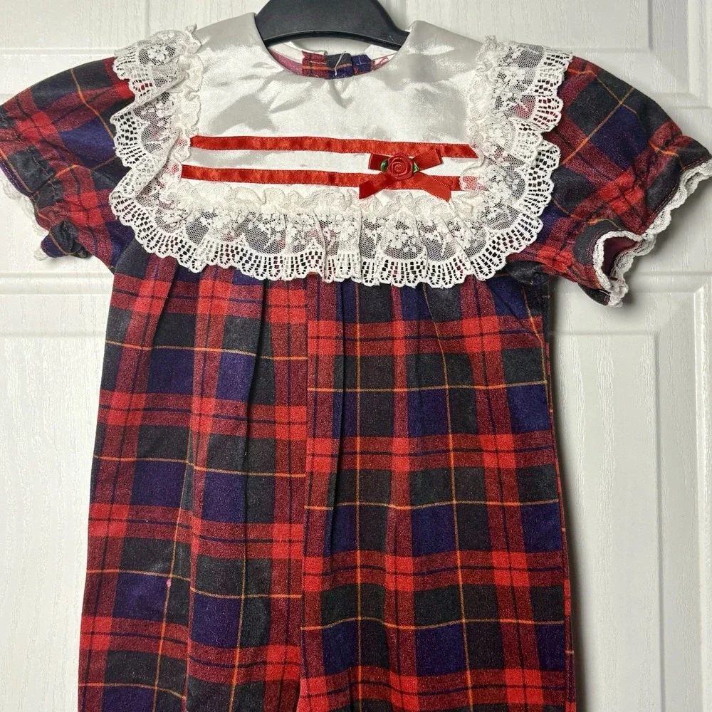 VTG Romper Flannel Jumpsuit‎ With Lacy Collar Sz 24 Mo Red Plaid